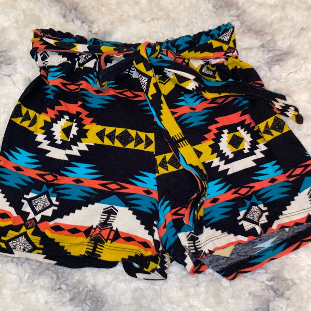 SHASA - Tie Waist Print Shorts, Size Medium